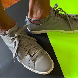 Converse Chuck Taylor leather